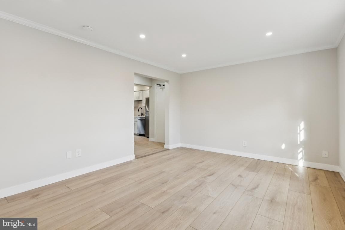 2037 38th Street SE #301 photo 9