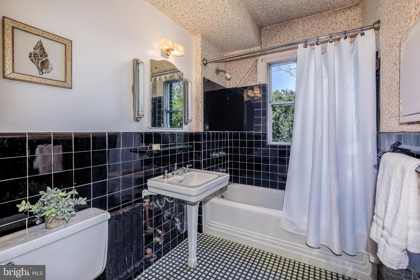 4000 Cathedral Avenue NW #144/145-B photo 23