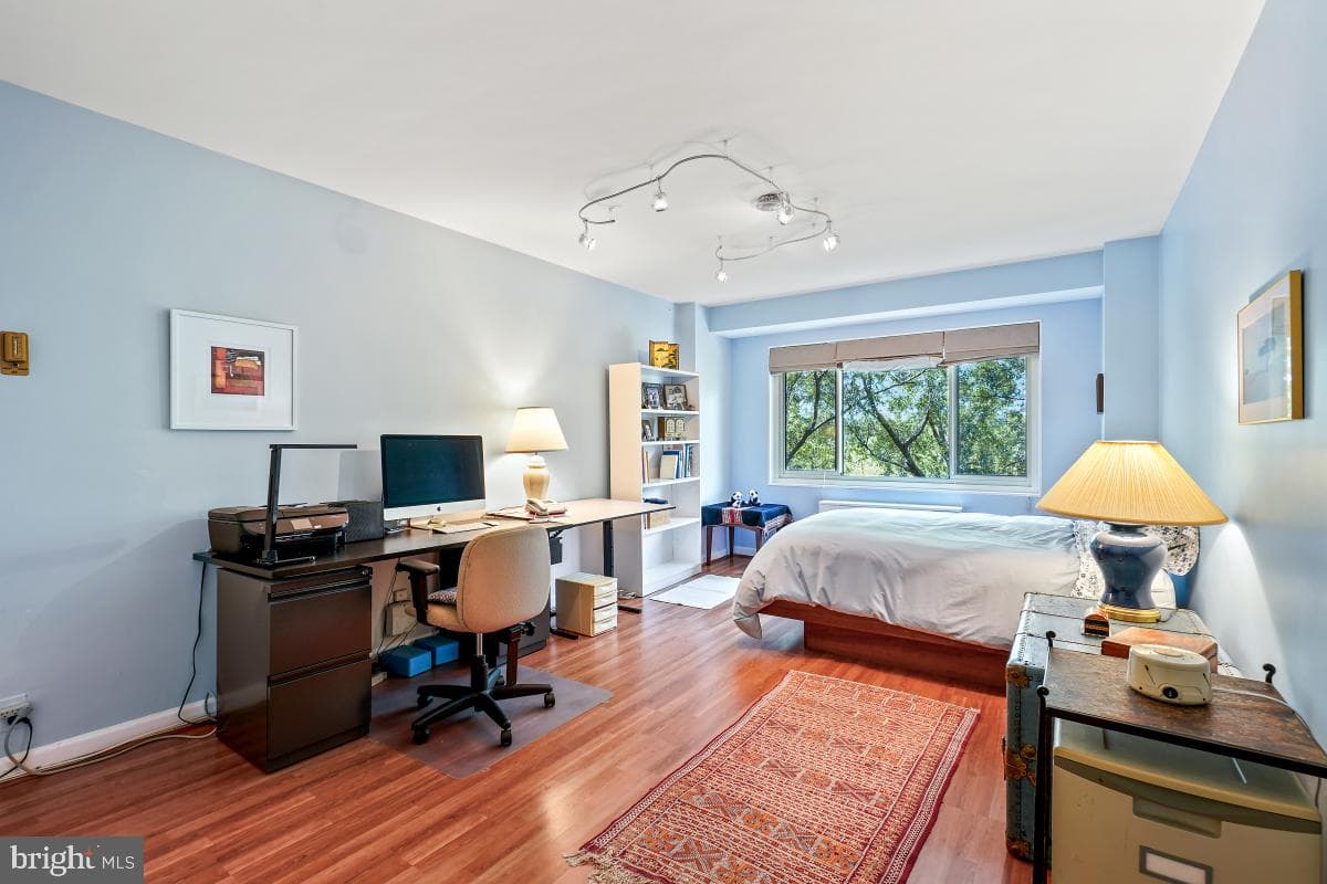 4201 Cathedral Avenue NW #913w photo 23