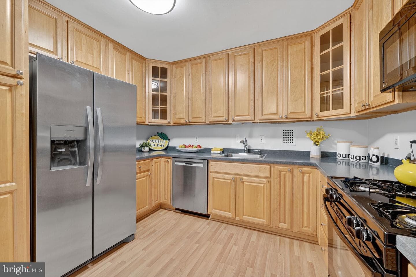 3001 Veazey Terrace NW #1009 photo 4