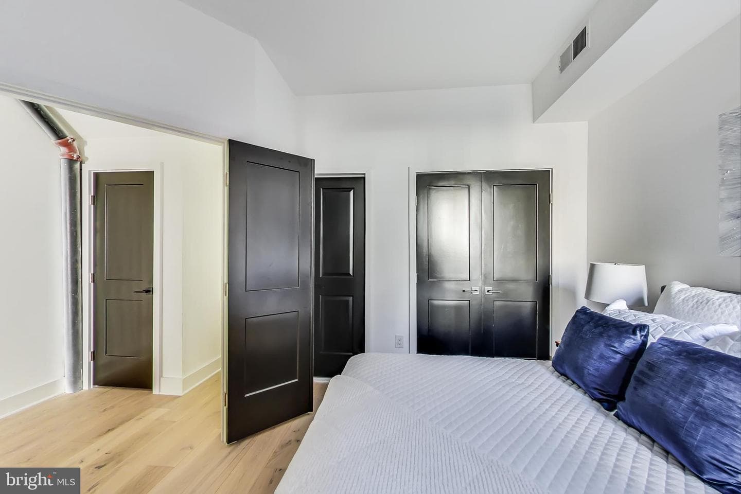 207 Florida Avenue NW #1 photo 18