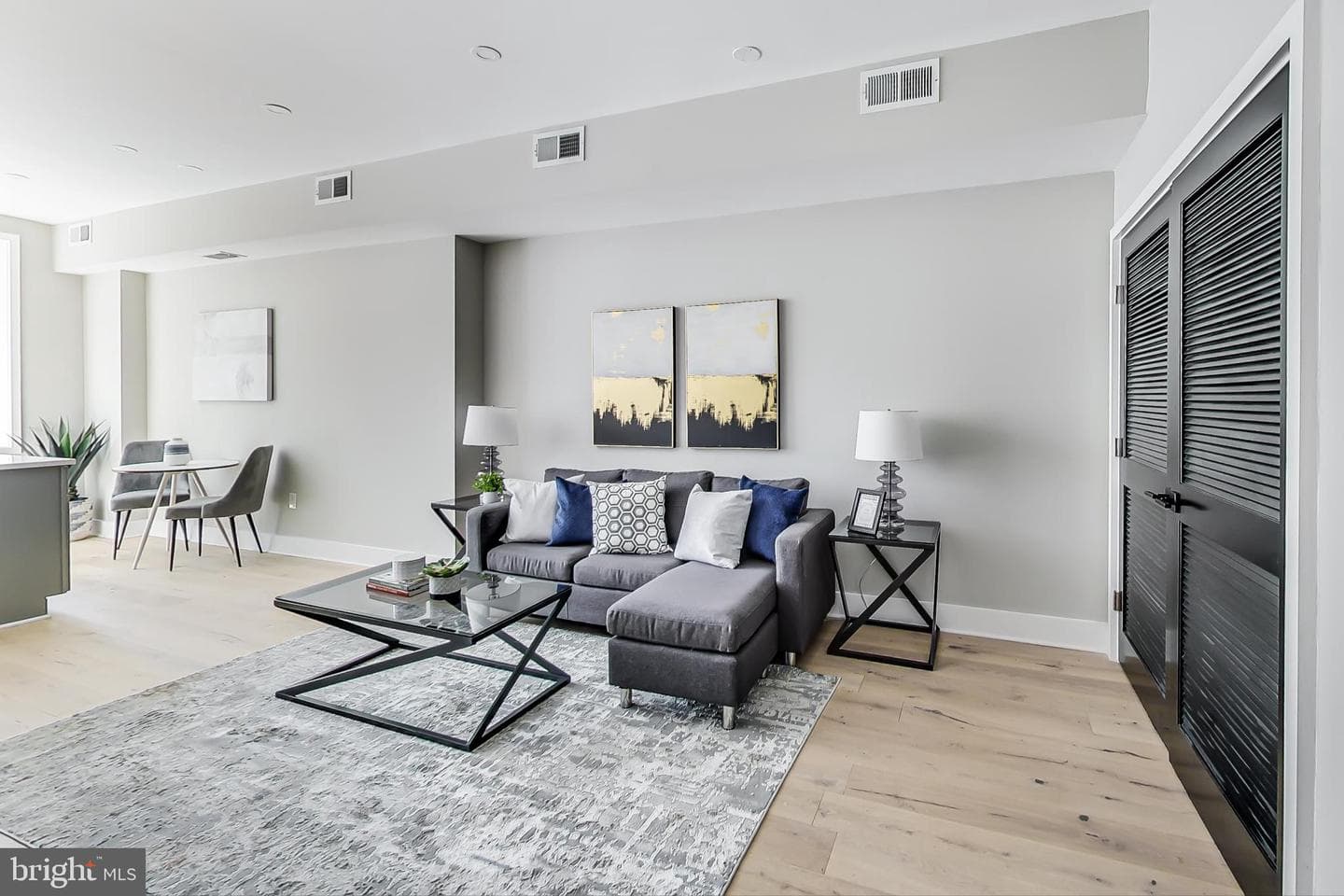 207 Florida Avenue NW #1 photo 2
