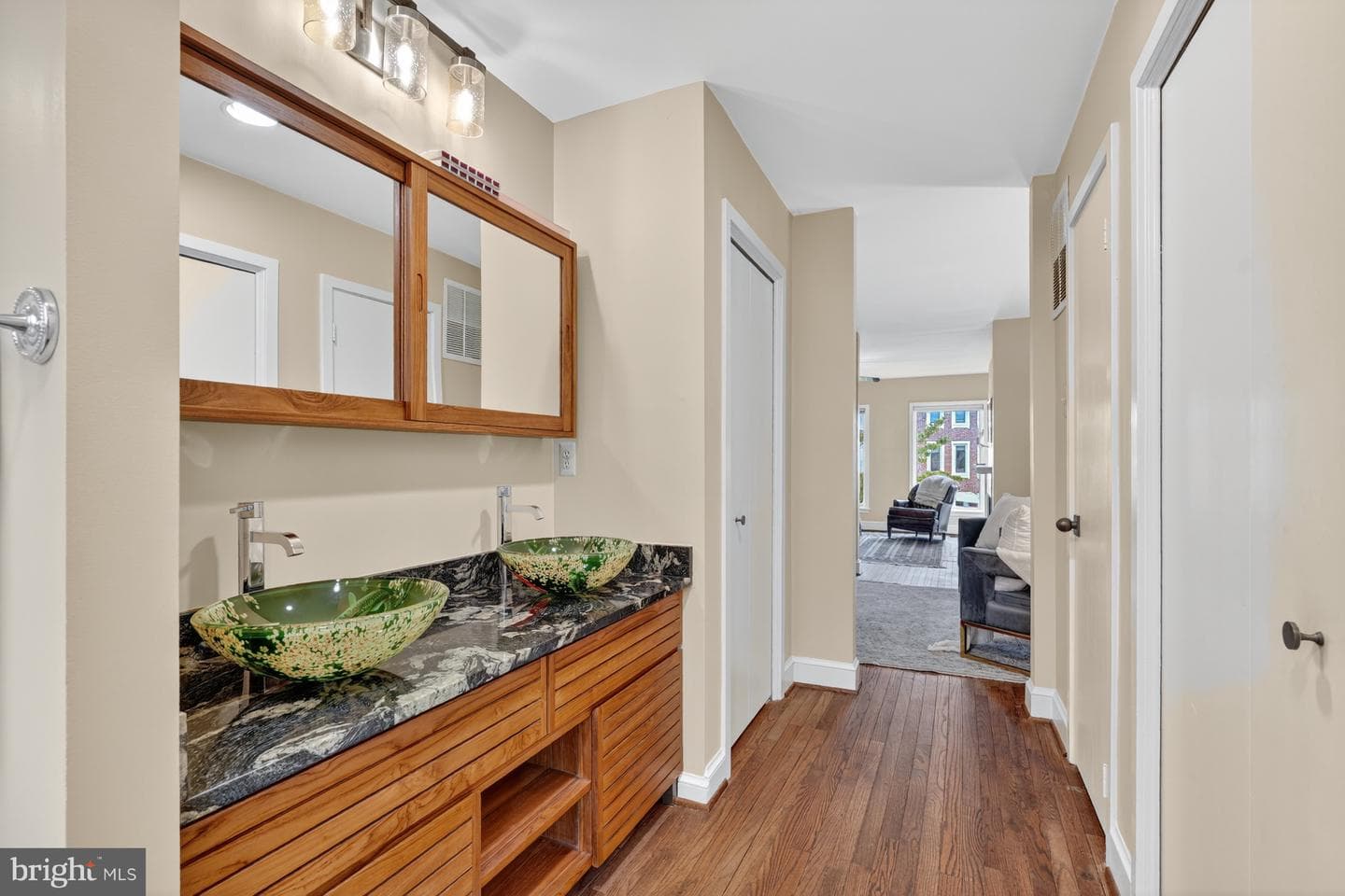 4281 Embassy Park Drive NW photo 25