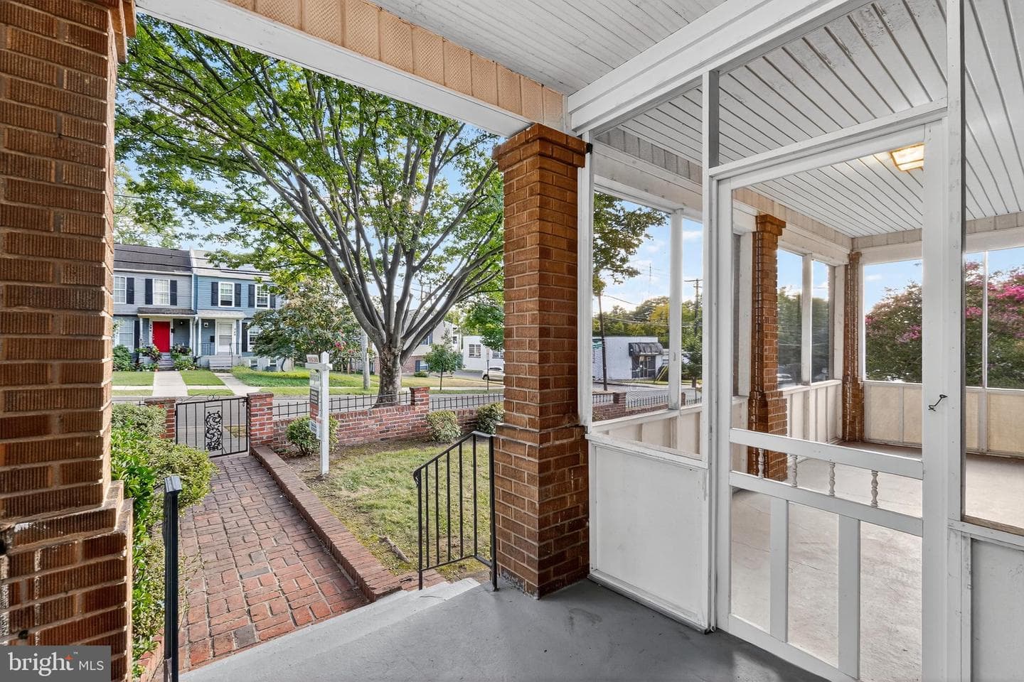 213 Van Buren Street NW photo 3