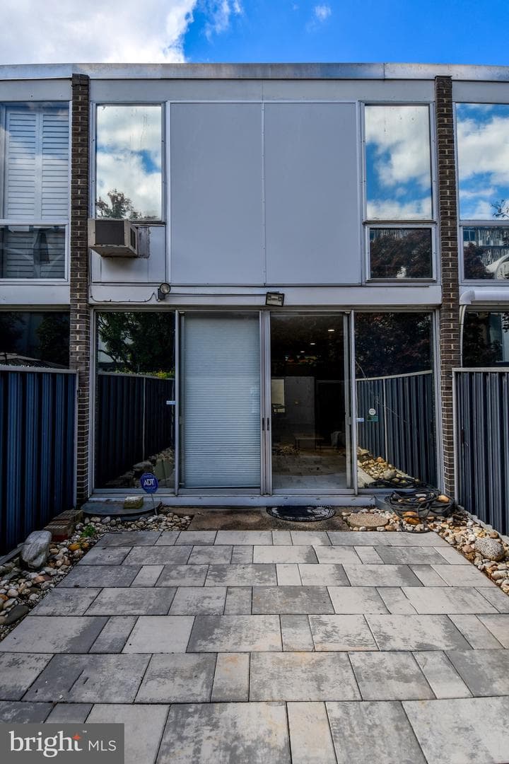 354 N Street SW #354 photo 20