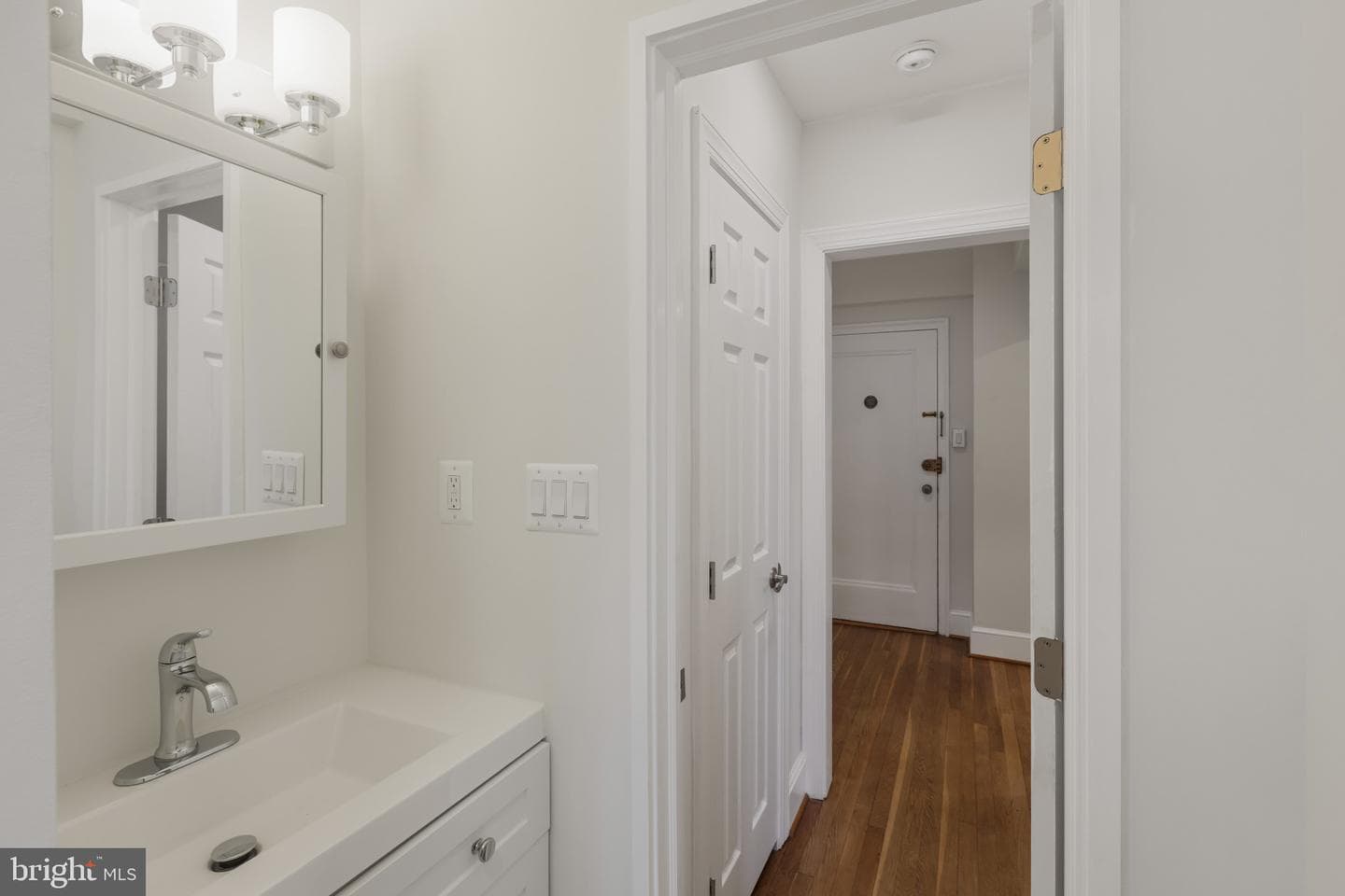 3051 Idaho Avenue NW #204 photo 18