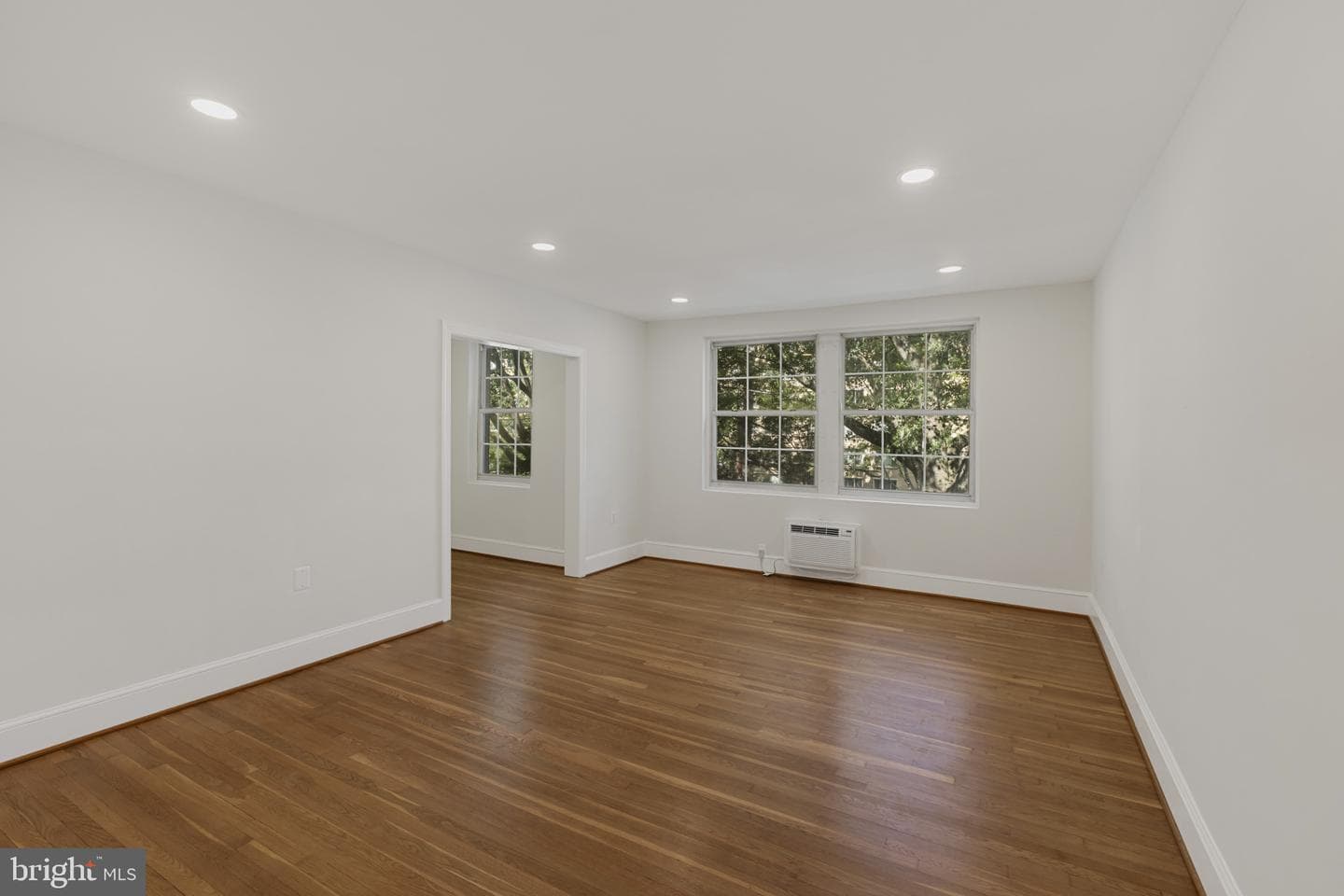 3051 Idaho Avenue NW #204 photo 4