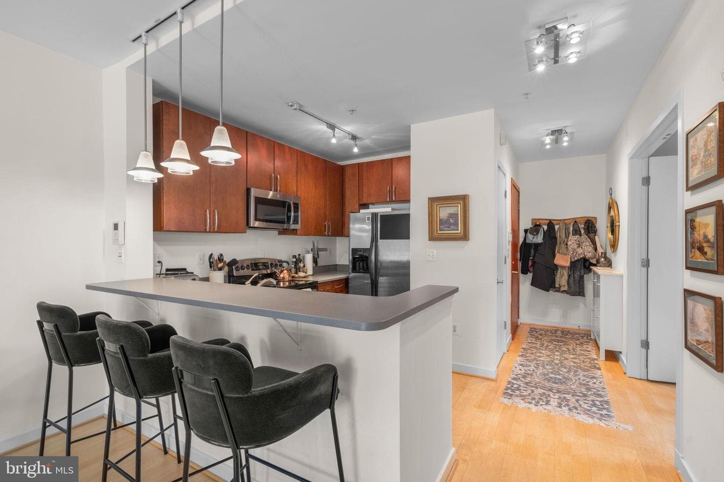 2412 17th Street NW #301 photo 9