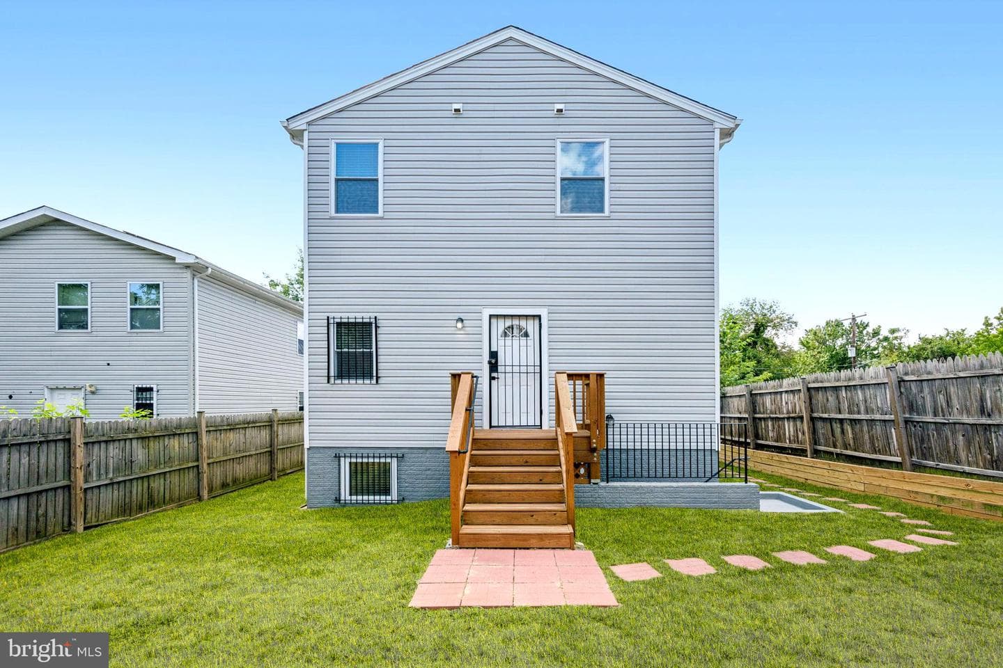 4928 Astor Place SE photo 28