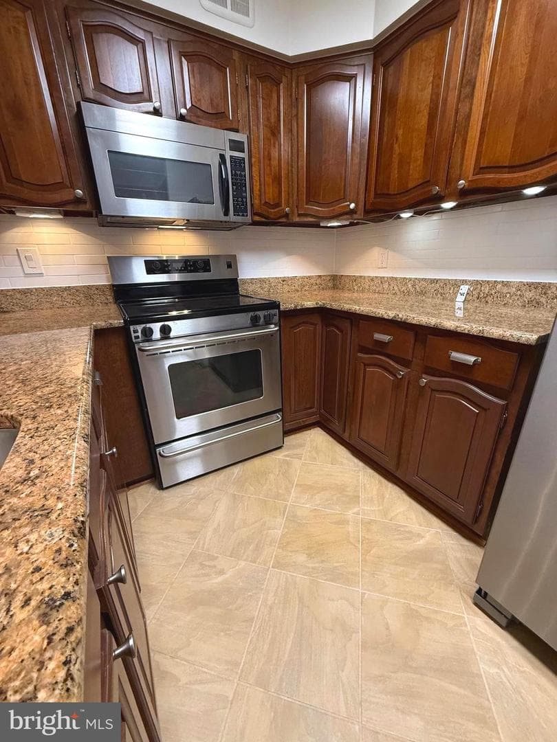 1077 30th Street NW #612 photo 18