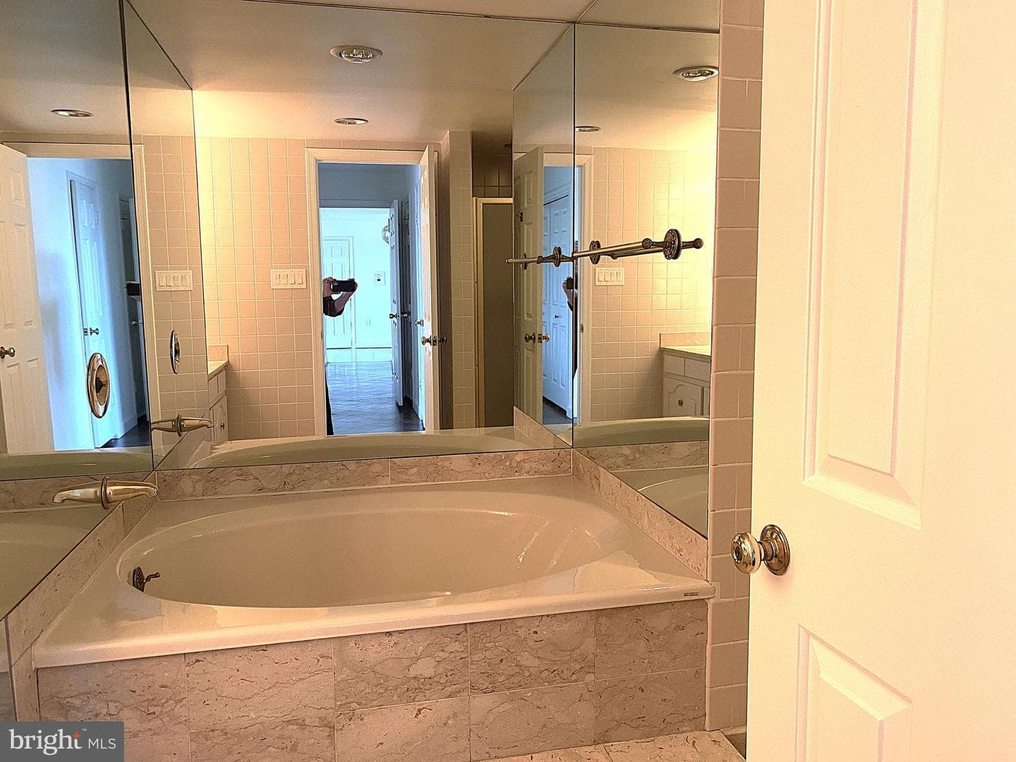 4200 NW Massachusetts Avenue NW #613 photo 19