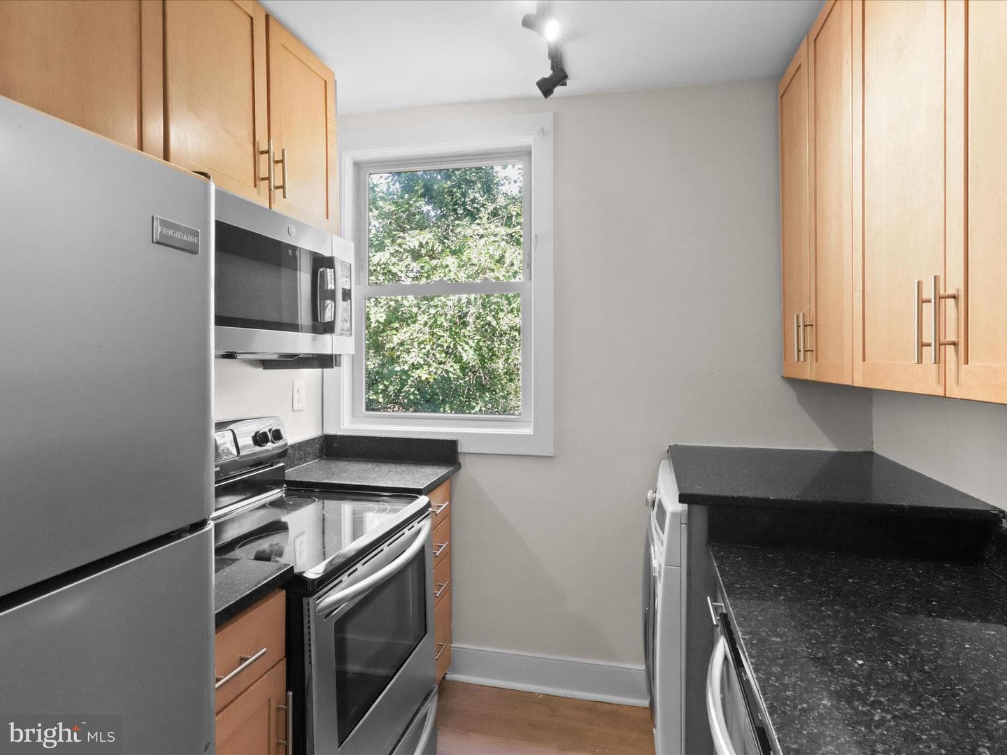 2850 Hartford Street SE #203 photo 9