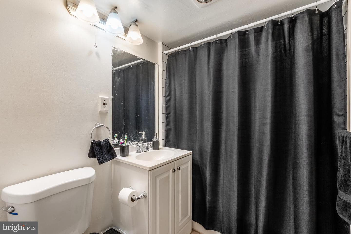 3814 V Street SE #101 photo 17