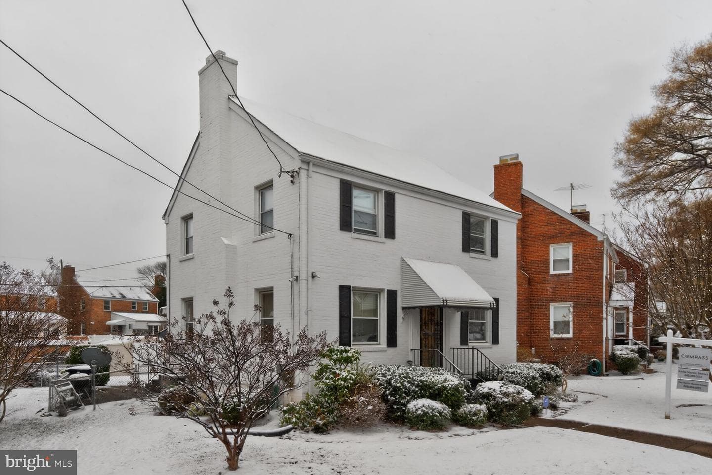 4716 Queens Chapel Terrace NE photo 3