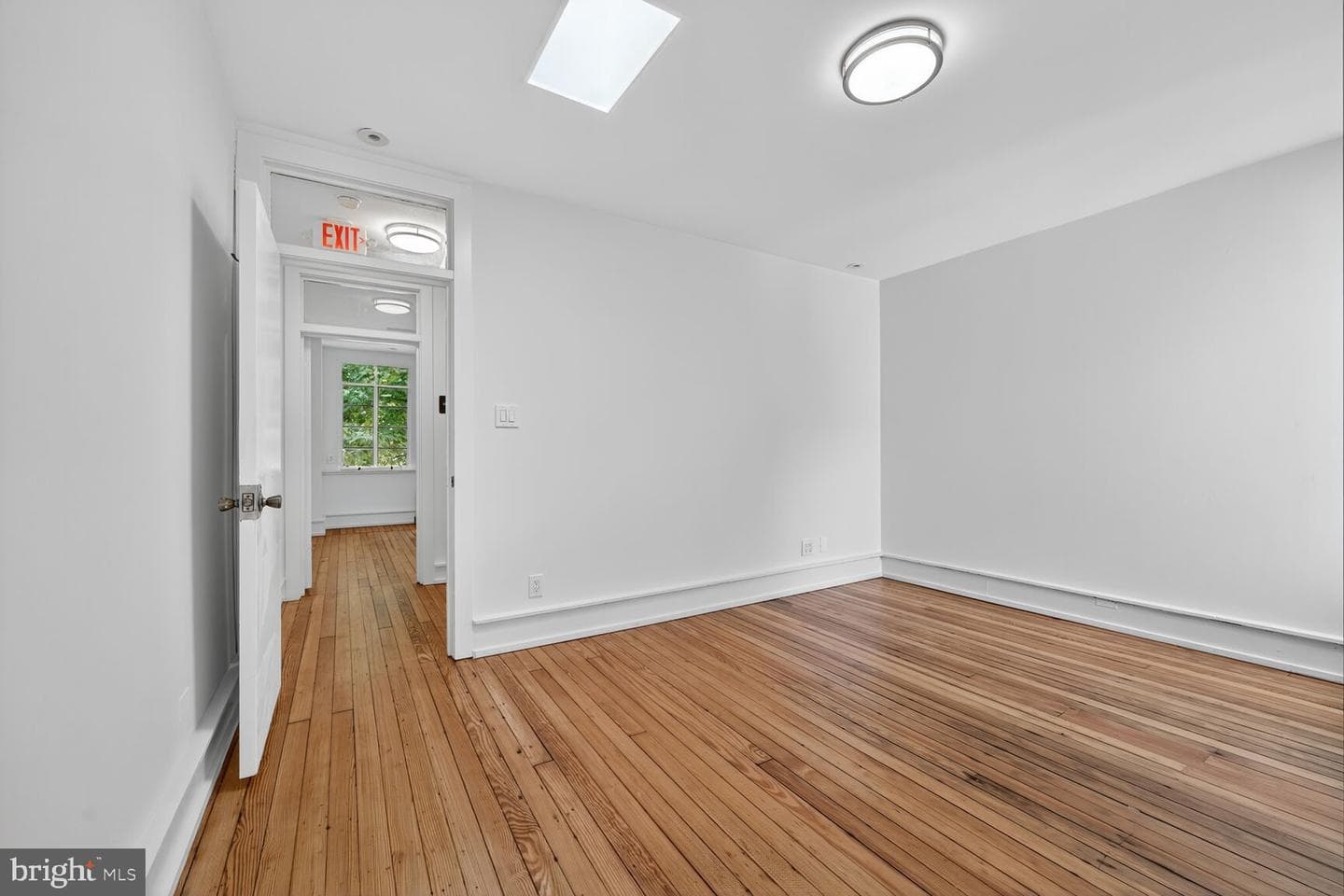 1656 33rd Street NW photo 10