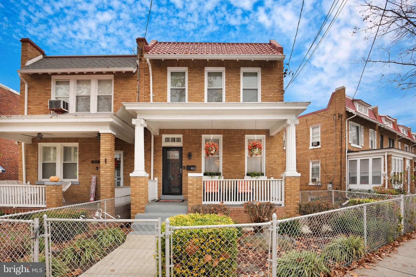 1922 Q Street SE photo 1
