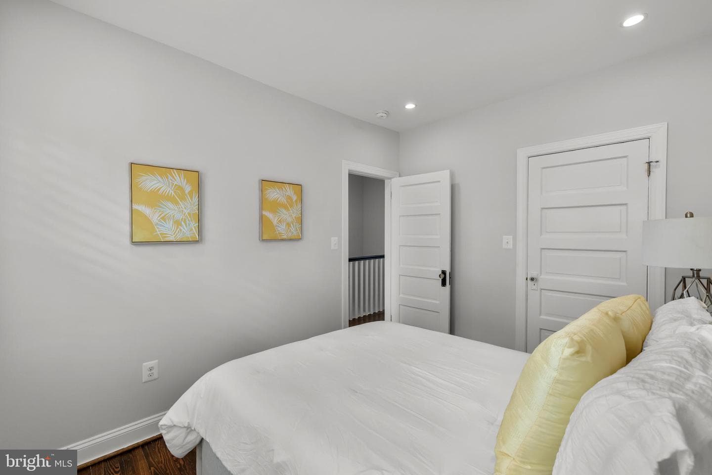 760 Hobart Place NW photo 23