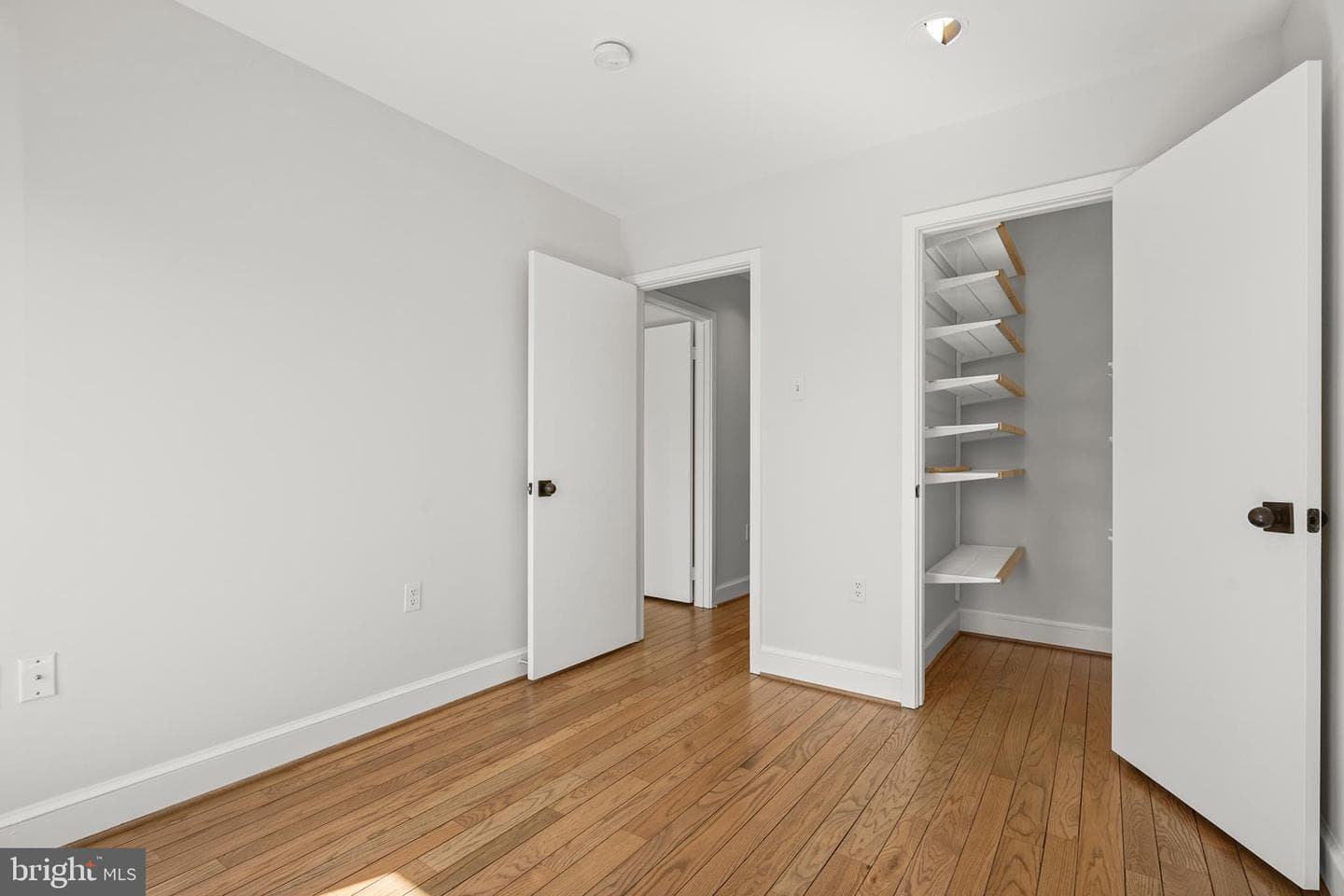 4297 Embassy Park Drive NW photo 21