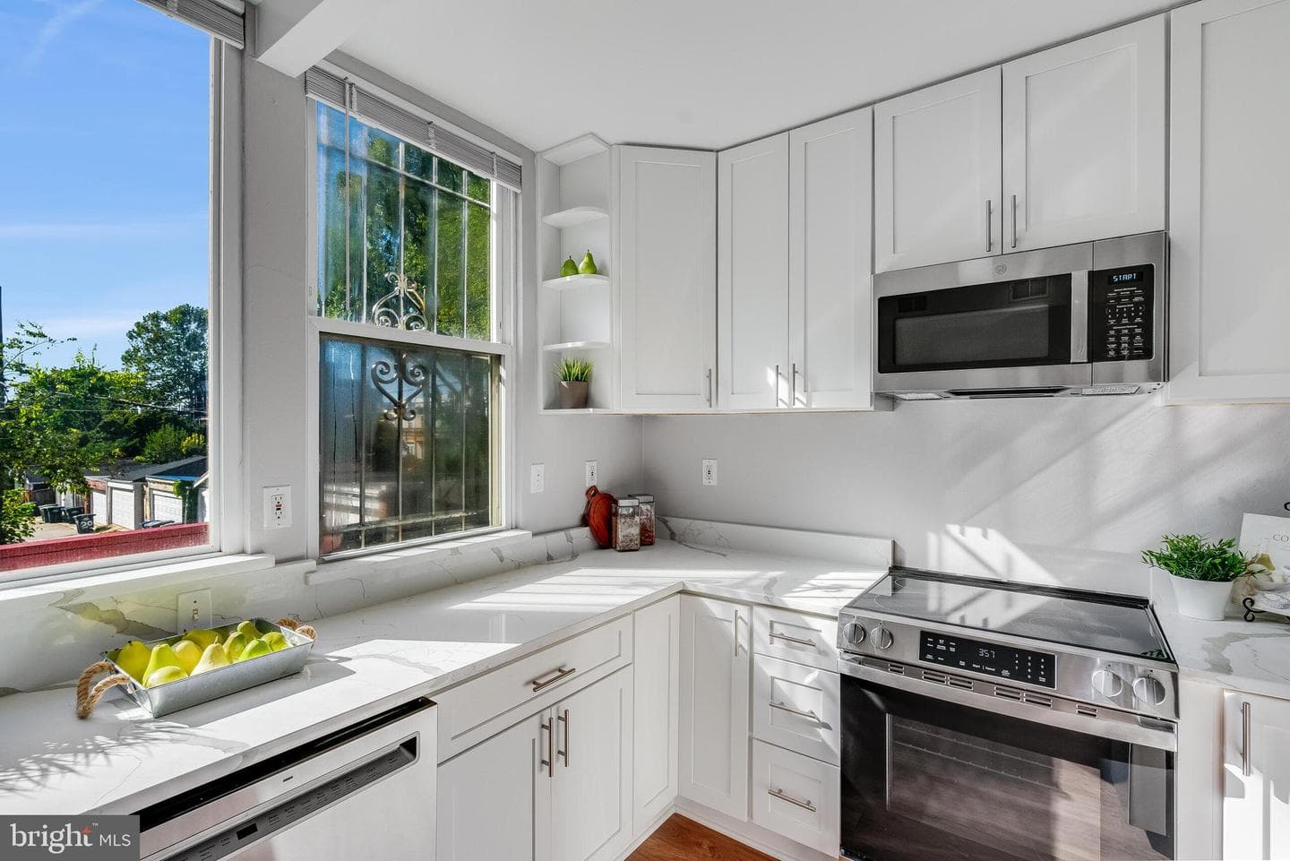 2116 N Capitol Street NW photo 21
