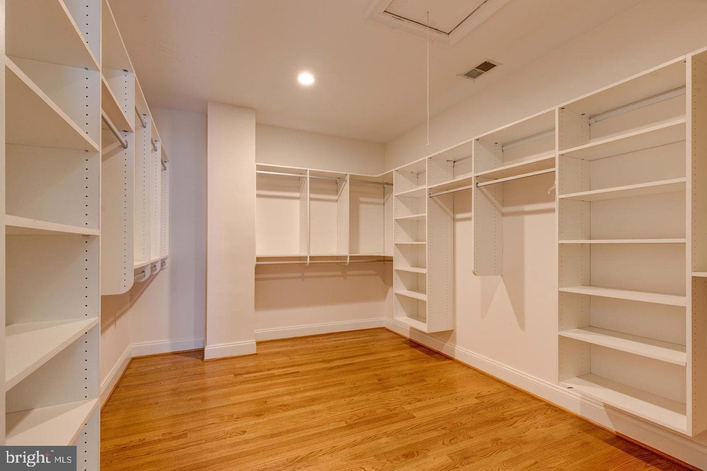 1829 47th Place NW photo 26