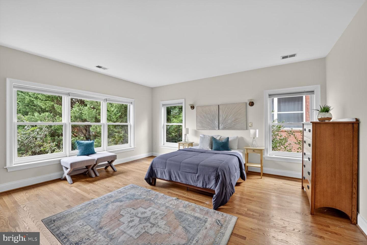 1829 47th Place NW photo 27