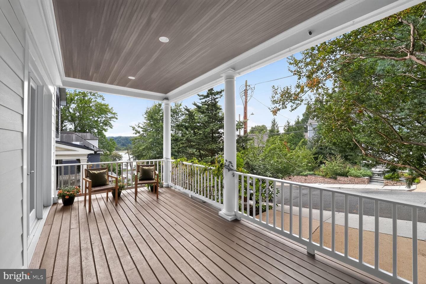 1829 47th Place NW photo 8