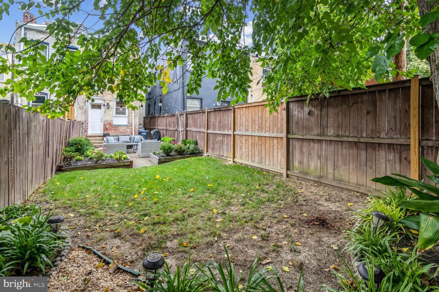 1009a I Street NE photo 25