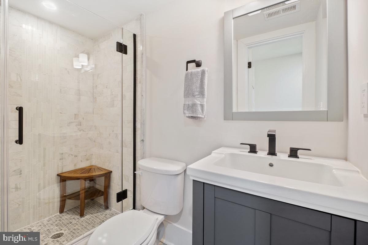 714 Decatur Street NW photo 33