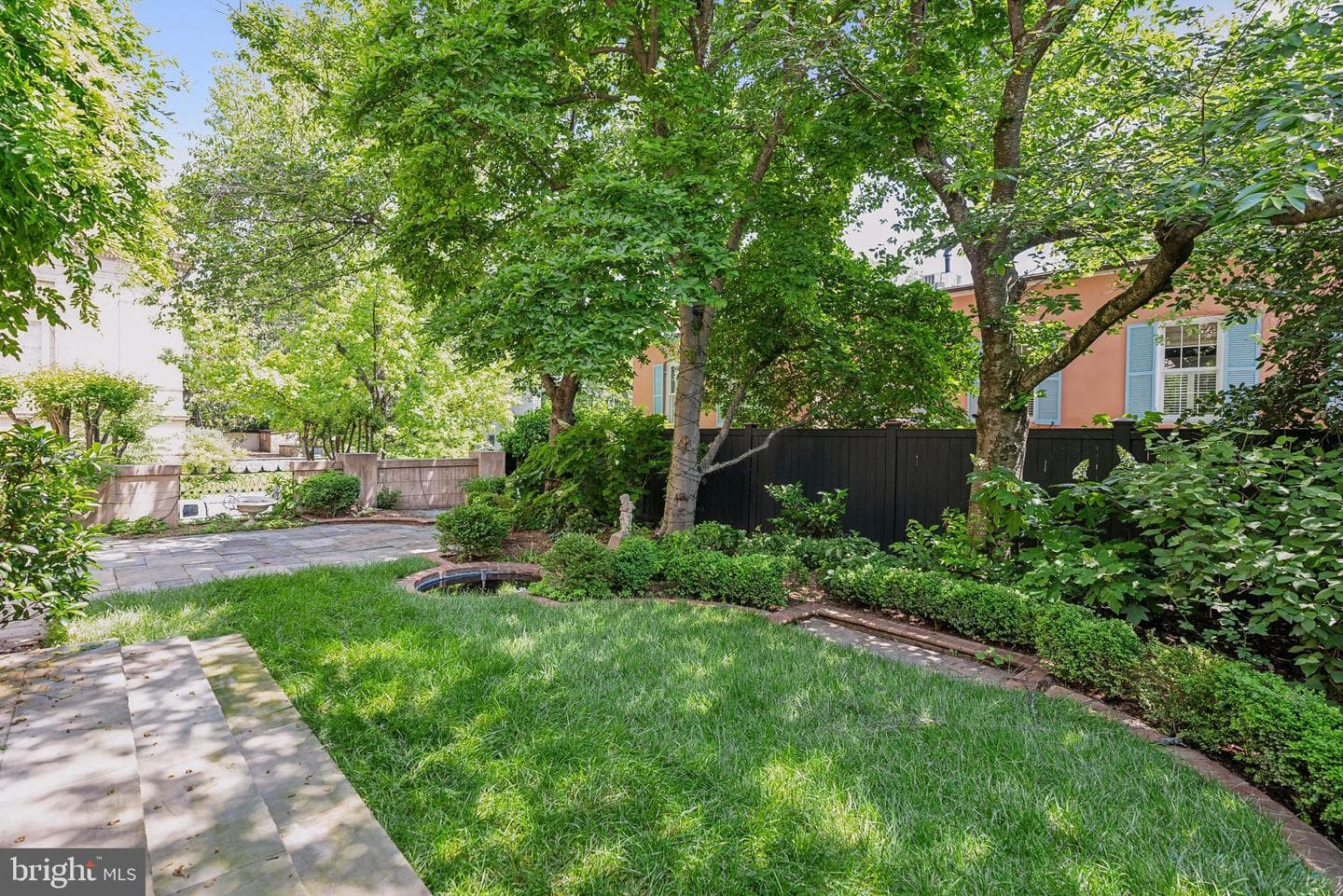 1527 35th Street NW photo 26