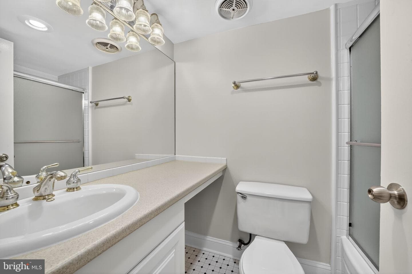 1245 13th Street NW #304 photo 15
