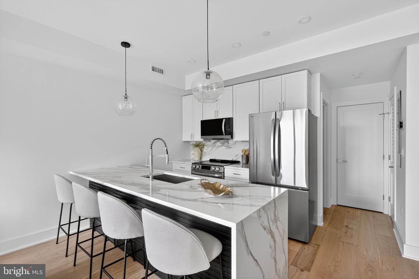 828 21st Street NE #3 photo 12