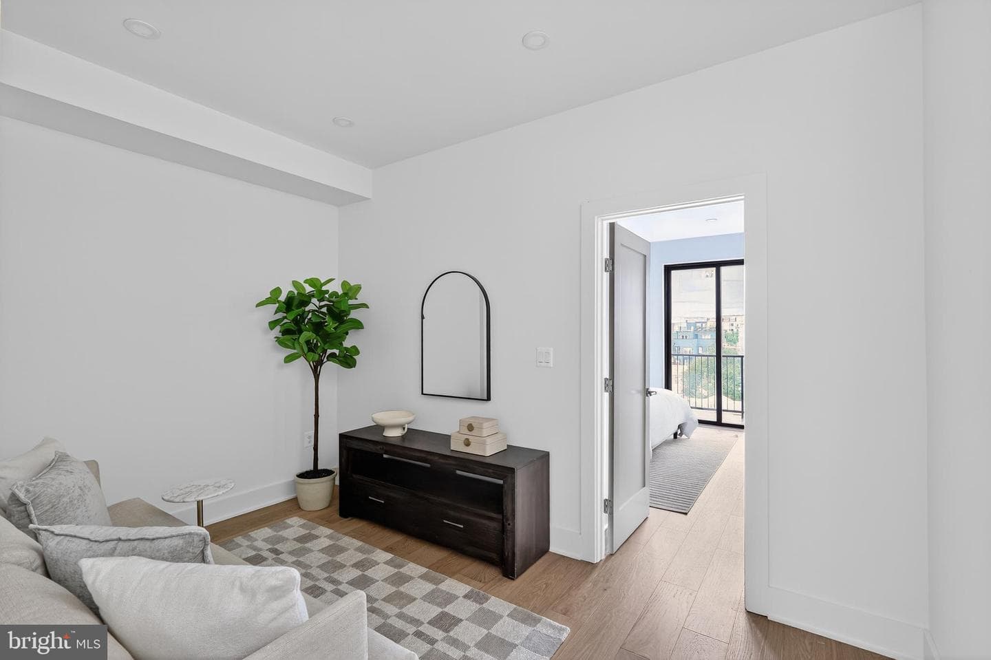 828 21st Street NE #3 photo 25