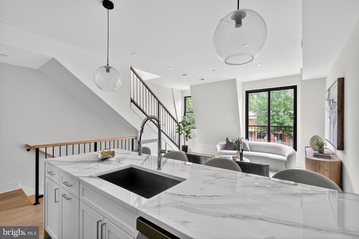 828 21st Street NE #3 photo 9