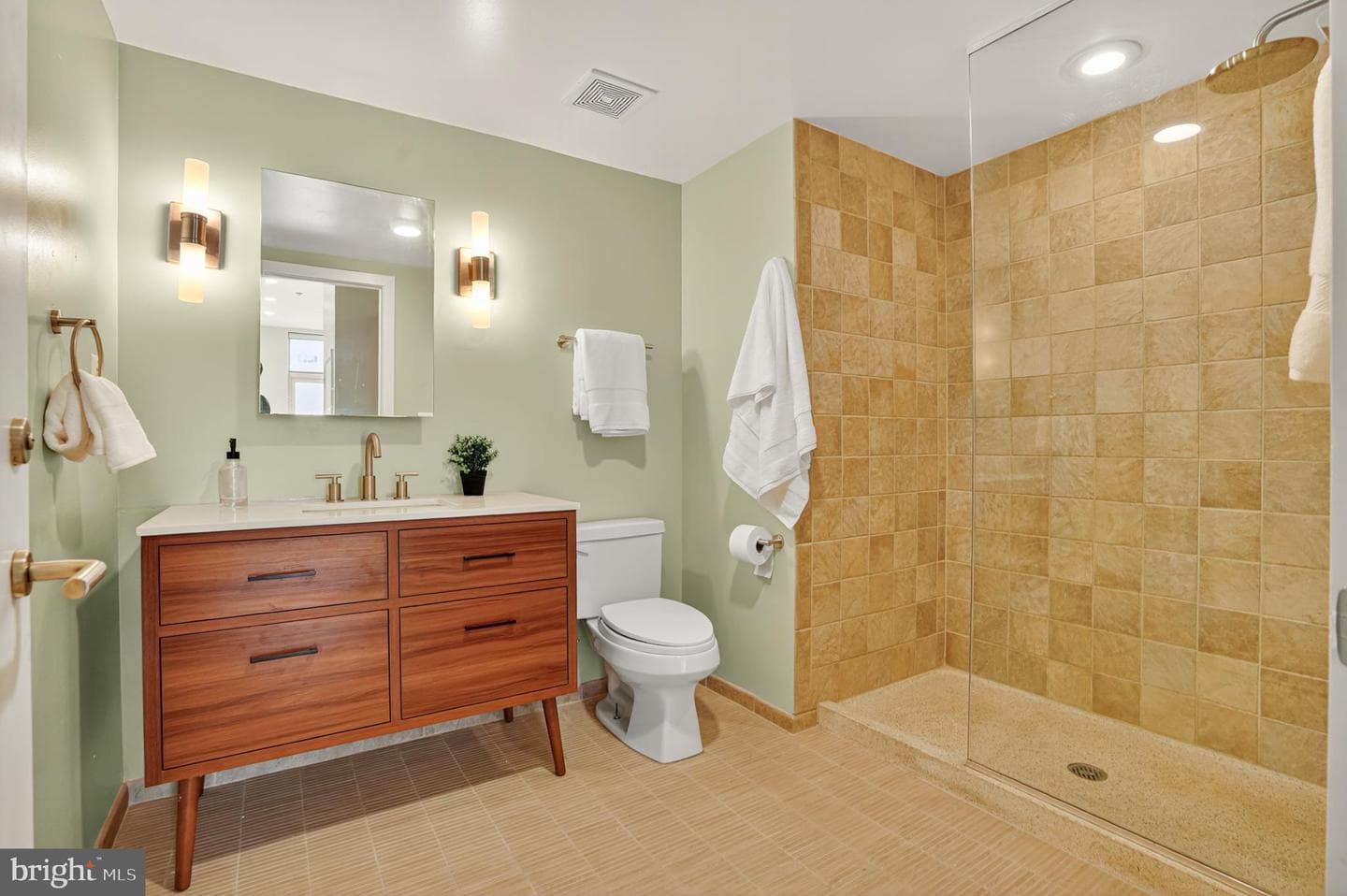 1390 V Street NW #306 photo 6