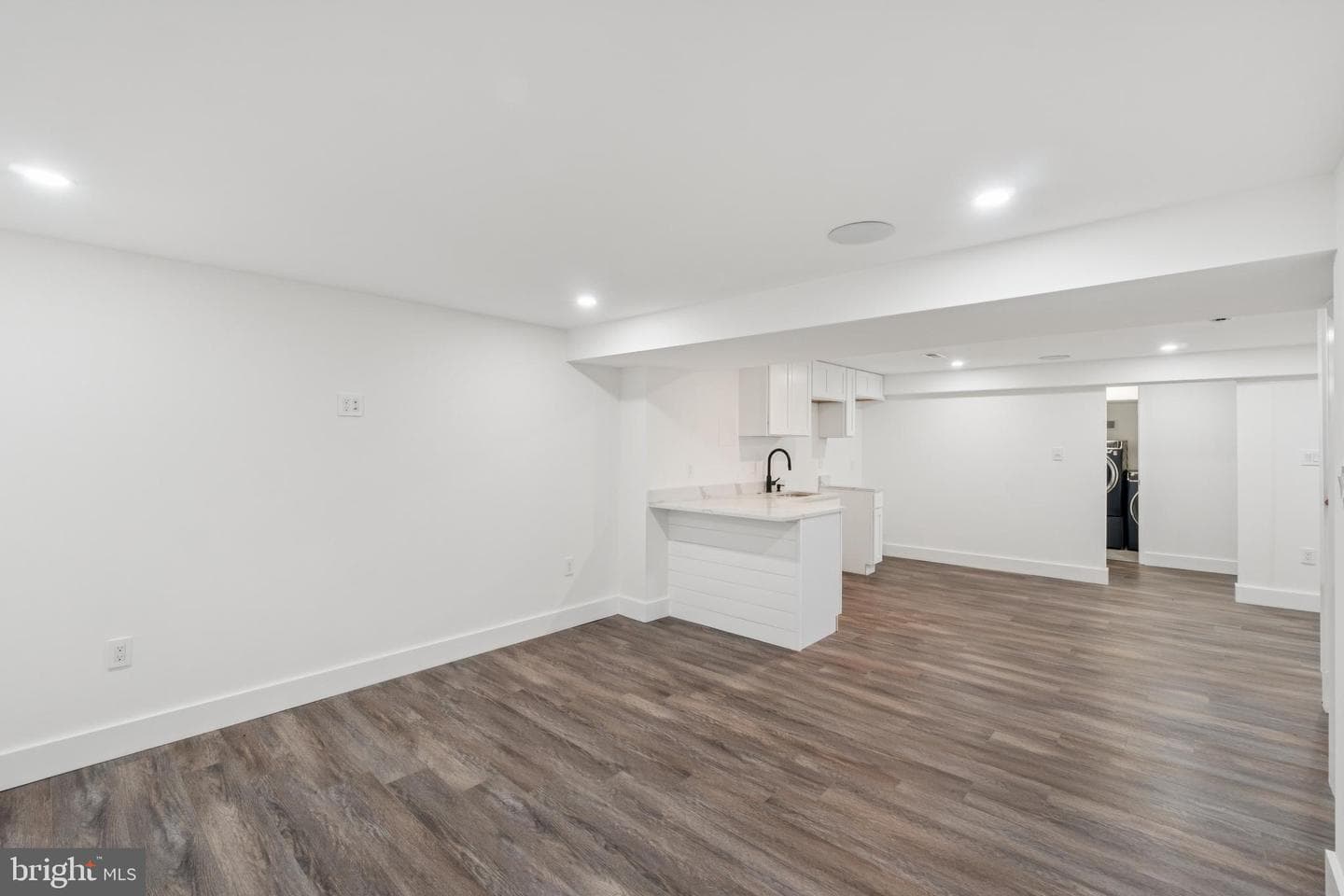 44 Sheridan Street NE photo 14