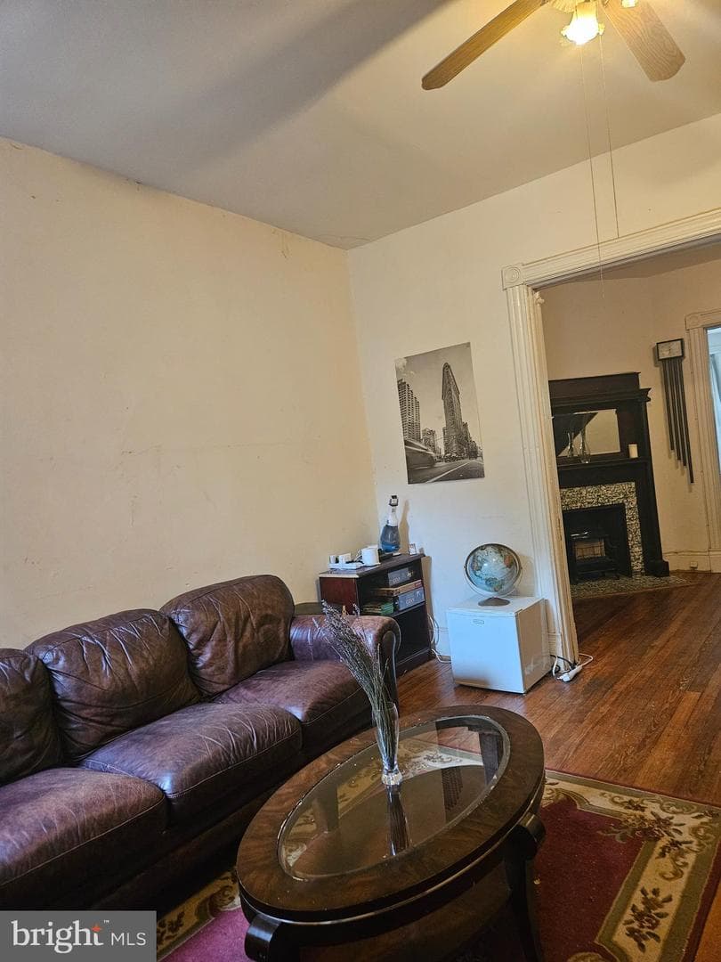 324 5th Street SE photo 6