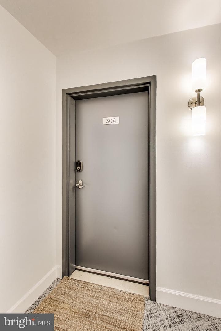 52 Quincy Place NW #304 photo 16