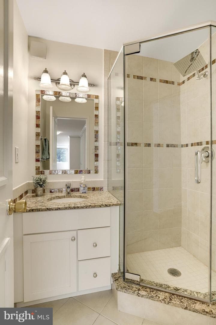 4101 Cathedral Avenue NW #711 photo 30