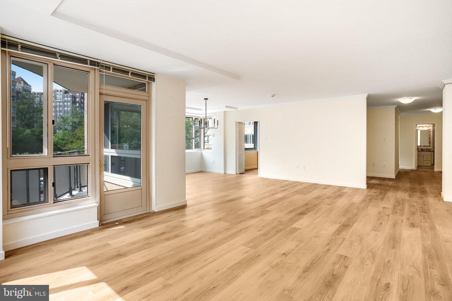 4101 Cathedral Avenue NW #711 photo 4