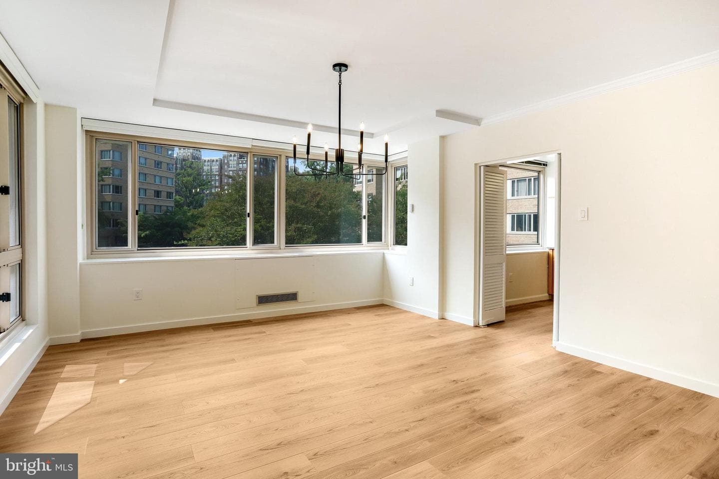 4101 Cathedral Avenue NW #711 photo 7