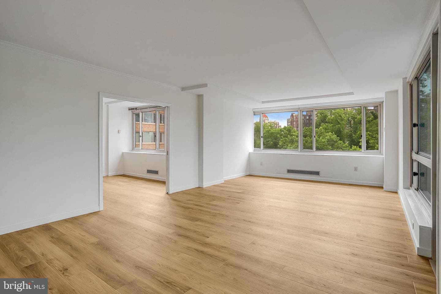 4101 Cathedral Avenue NW #1104 photo 2