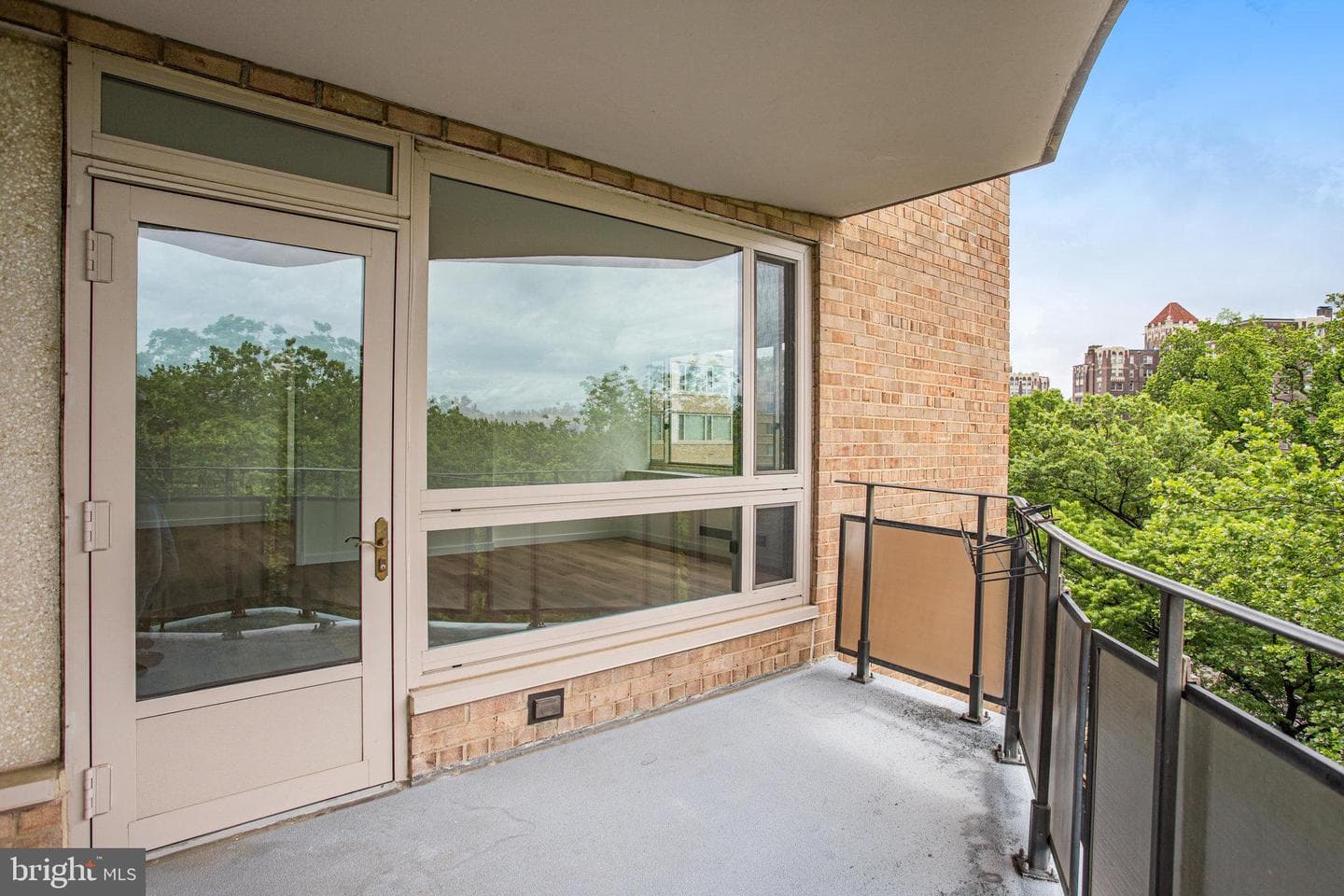 4101 Cathedral Avenue NW #1104 photo 40