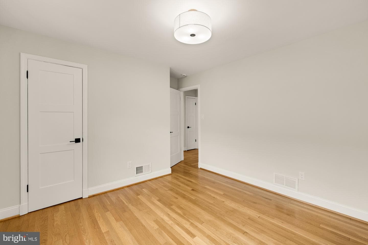 88 Sheridan Street NE photo 25