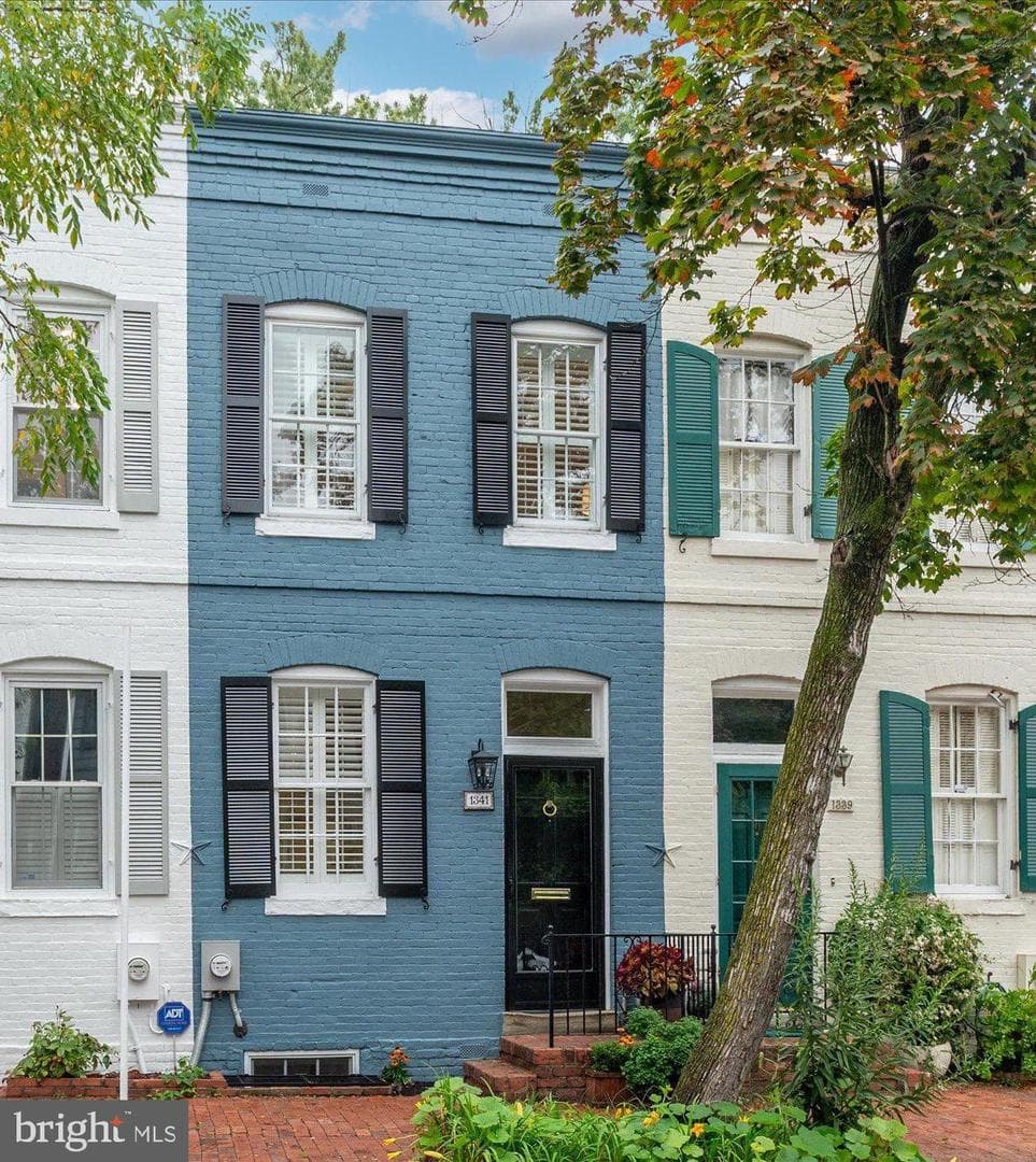 1341 28th Street NW photo 1