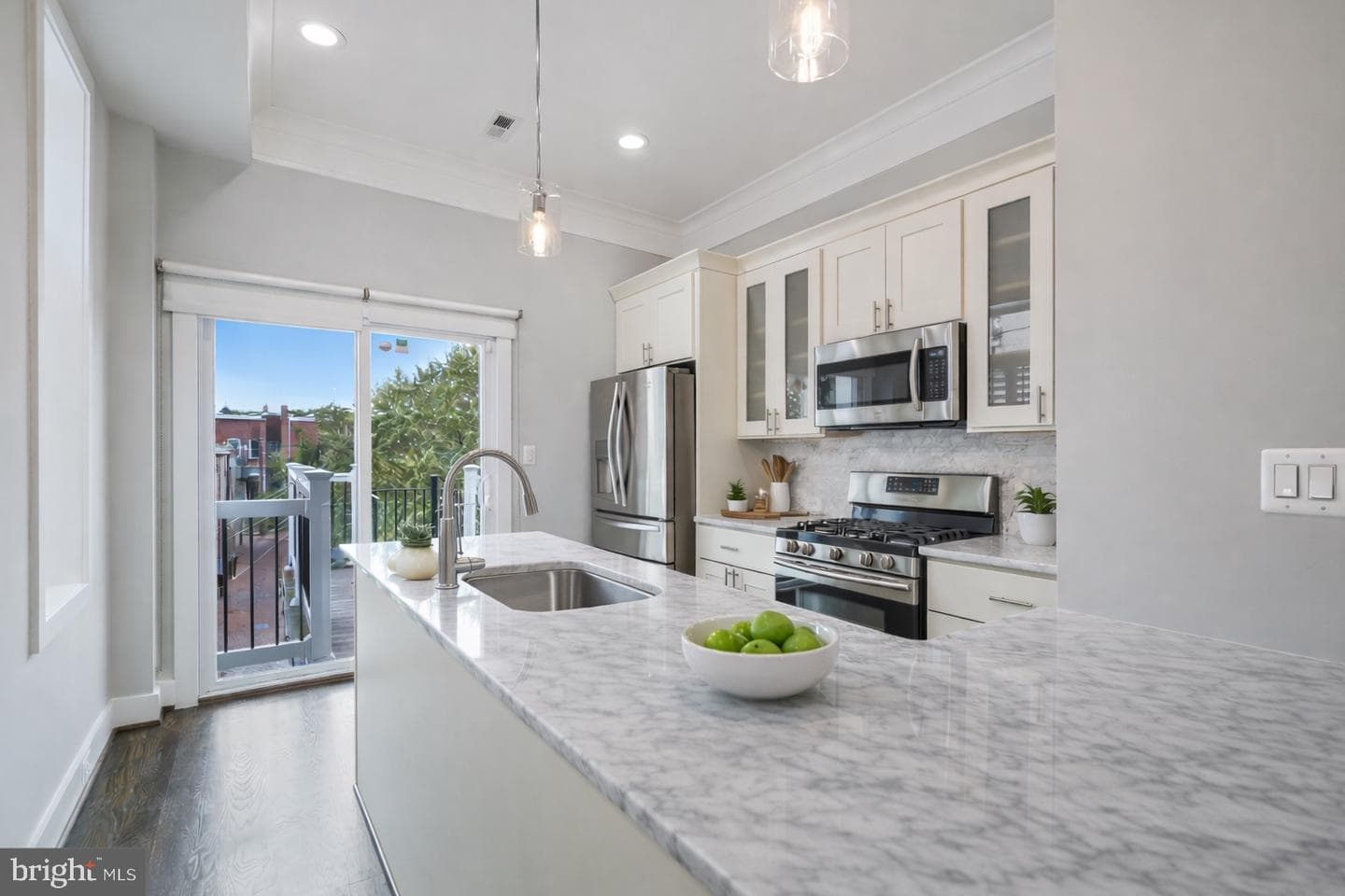 2015 Flagler Place NW #2 photo 9
