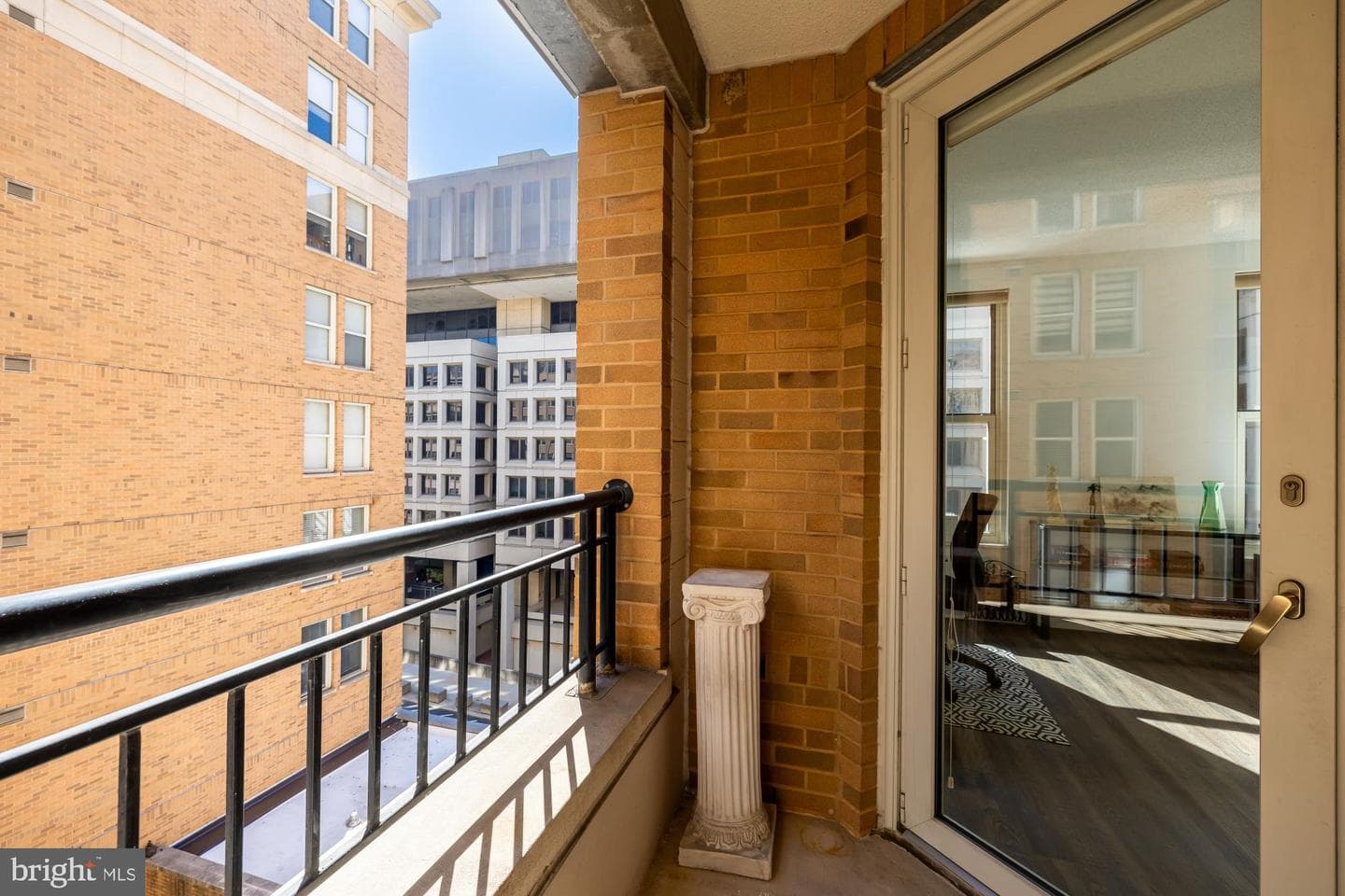 915 E Street NW #815 photo 20