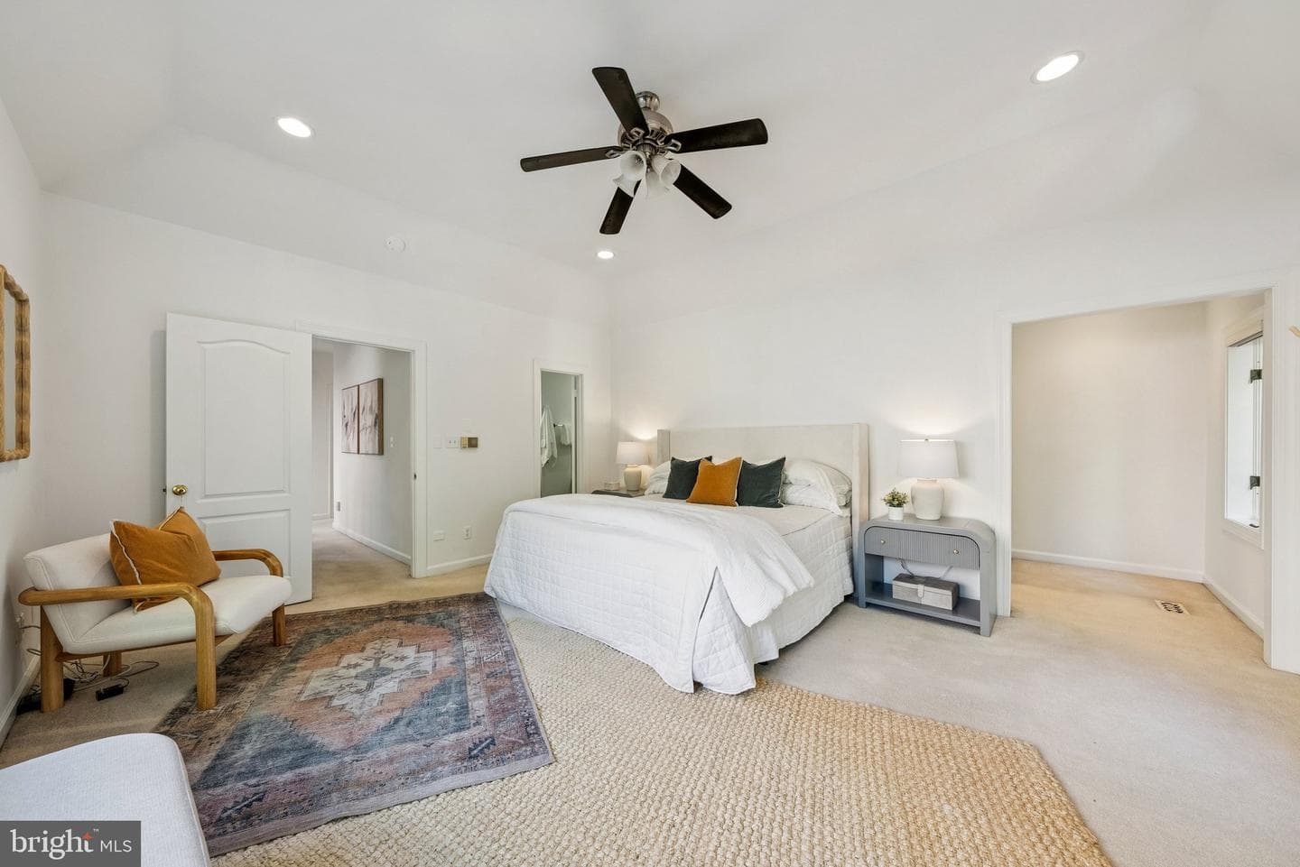 4044 Chancery Court NW photo 17