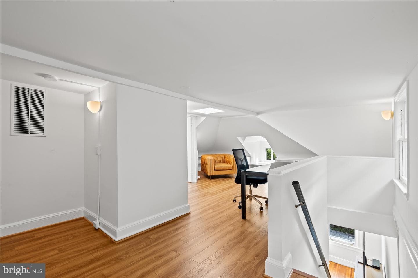 3939 Livingston Street NW photo 28