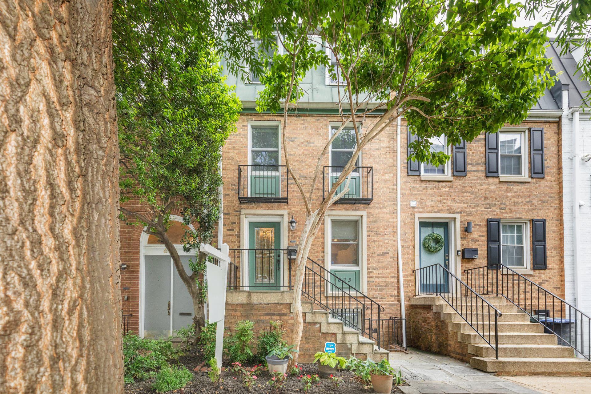 623 I Street SW photo 2