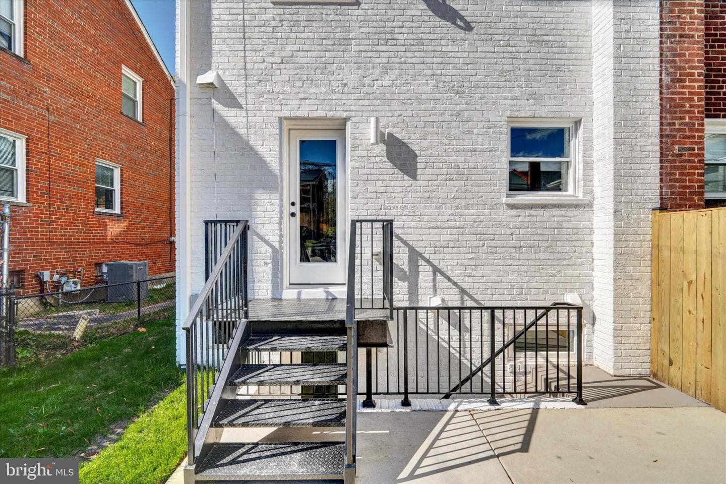 4913 12th Street NE photo 36